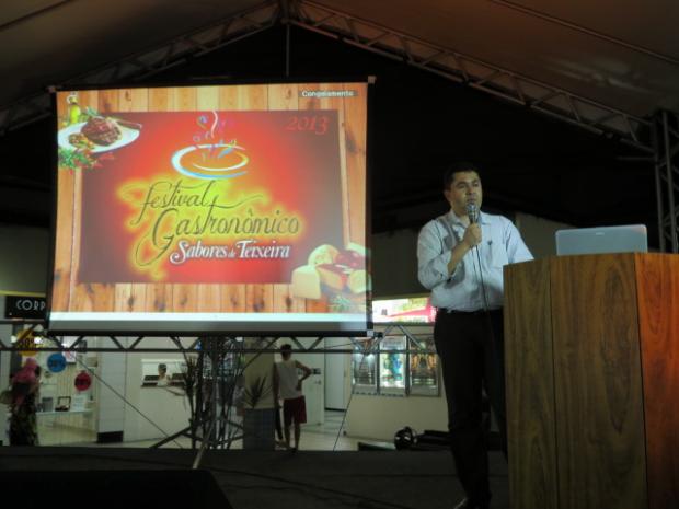 Alex de Brito do Sebrae no festival gastronomico