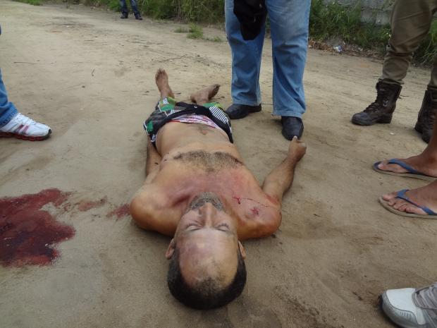 Homem foi executado com seis tiros no residencial dos Pioneiros (9)