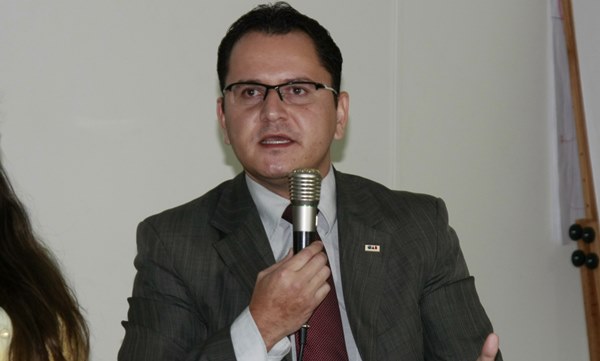 Wanderson rocha Leite - Procurador do Prado