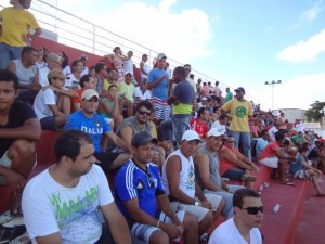 Serrano 2 Bahia de Feira 2 dia 12 de janeiro arquibancada