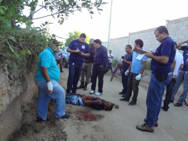 Igor Costa Santos morto do corredor do Pampulha Motel proximo ao Uliesses Guimaraes (2)