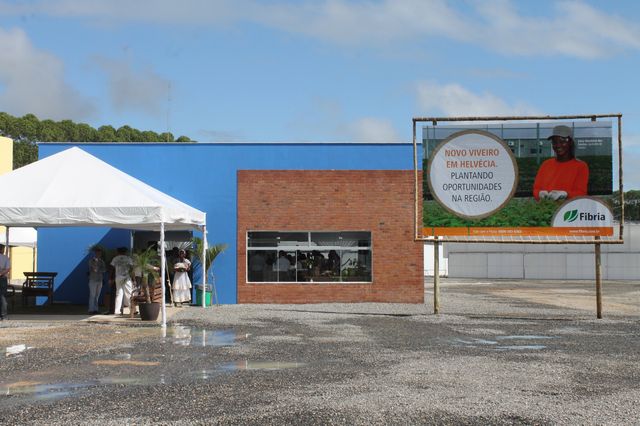 Inaugurada Unidade de Producao de Mudas da Fibria