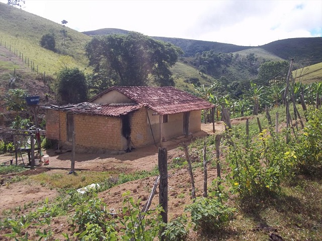 Casa onde Clesio agreediu Vilma