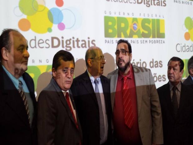 Paulo Bernardo e Amauri Teixeira