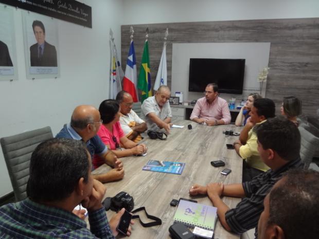 Alisson Ferreira realiza reuniao no Sincomercio (2)