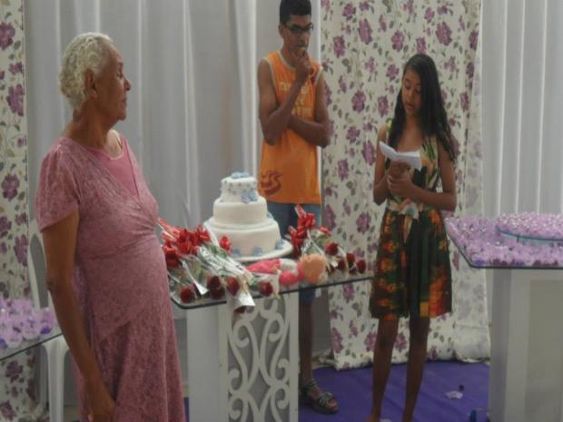 Homenagem de Carol a Rosalia Mendes