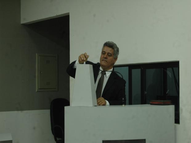 Vereadores derrubam veto do eucalipto (2)