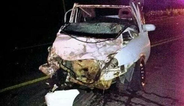 Carro que Diego Muniz de Souza Couzendei estava2