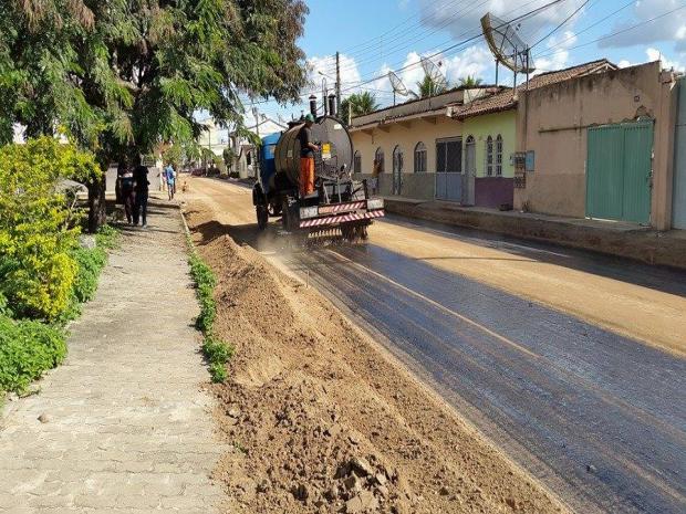 Asfalto em Teixeira