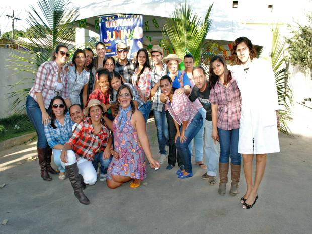 Unacon realiza confraternizacao junina para pacientes