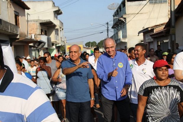 ACM Neto, Souto e Aleluia em campanha por Aecio na Bahia1