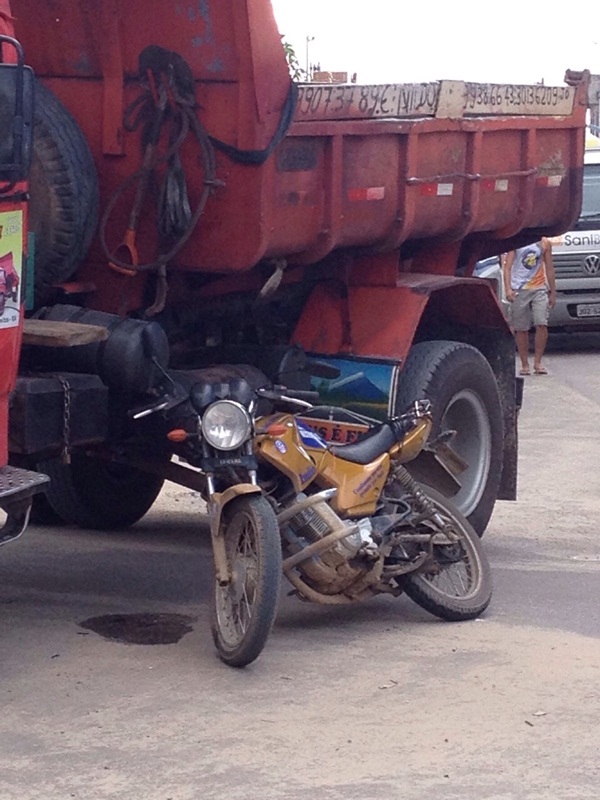 Mototaxista Indio se envolve em acidente4