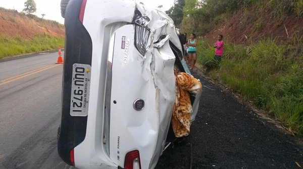 Carro que Felicio Alves de Souza morre em acidente