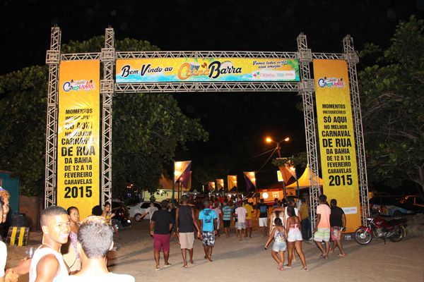 tn_PORTAL DO CARNABARRA 2015 EM CARAVELAS