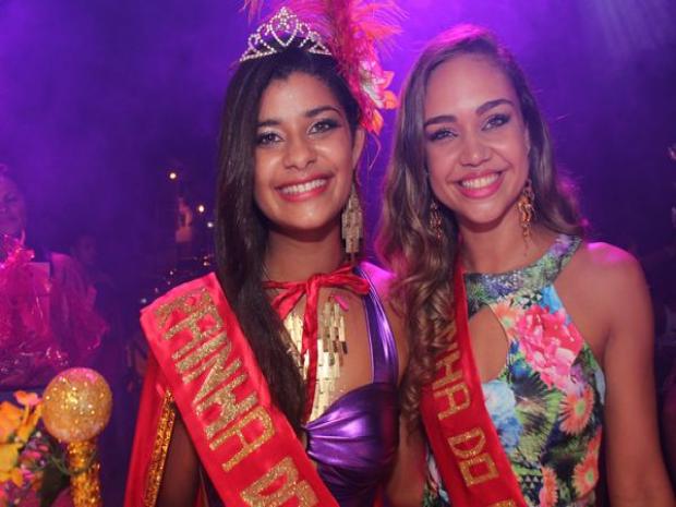 ALICIA THALLLINE ATUAL RAINHA DO CARNAVAL 2015  AO LODA DE SOFIA  EX-RAINHA DO CARNAVAL 2014