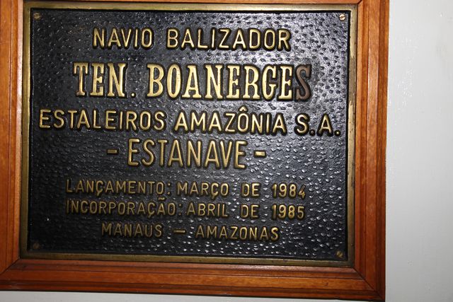 tn_FOTOS DO NAVIO BALIZADOR TENENTE BONERGES ATRACADO NO PIER DE CARAVELAAS (6)