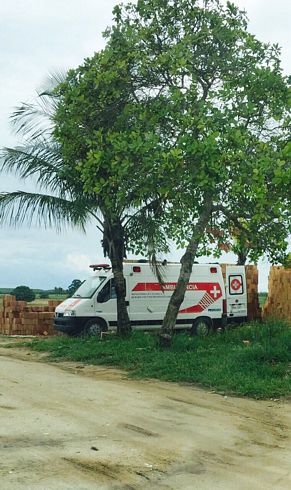 Ambulancia do Departamento Penitenciario  (2)