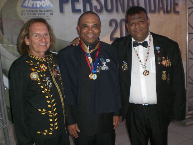 Athylla Borborema lanca novo livro2