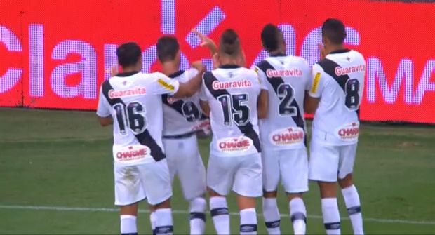 Vasco comemora o segundo gol1