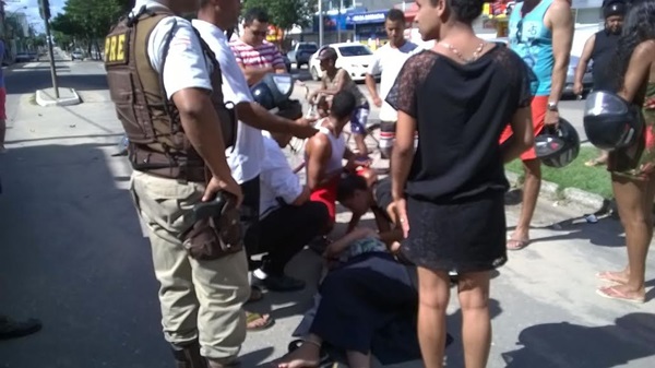 Colisao bar do sinal2