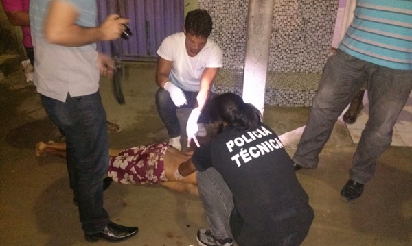 Athos Soares de Abreuo Orelha2