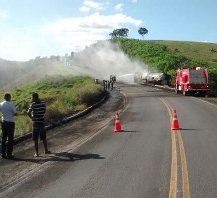 Caminhao que pegou fogo2