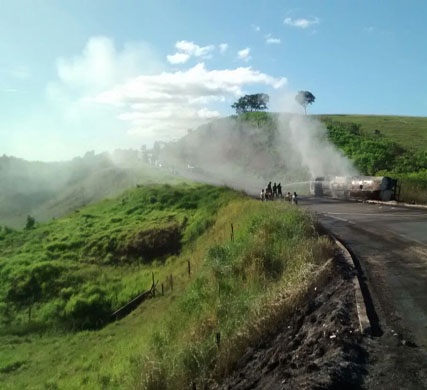 Caminhao que pegou fogo3