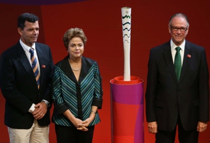 Dilma e a tocha