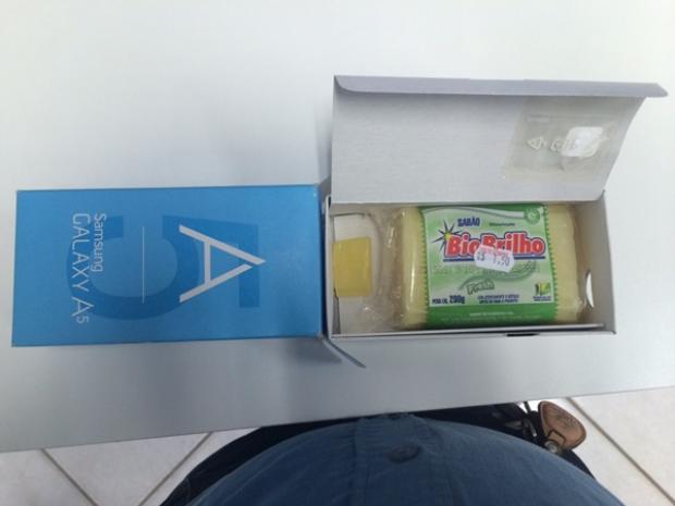 barra de sabao em lugar de celular2