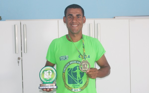 Jair Almeida correndo em Santa Catarina2