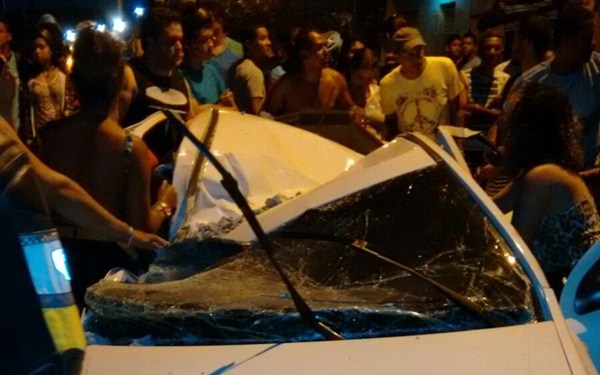 Acidente entrada de Teixeira