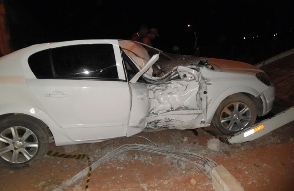 Acidente entrada de Teixeira3