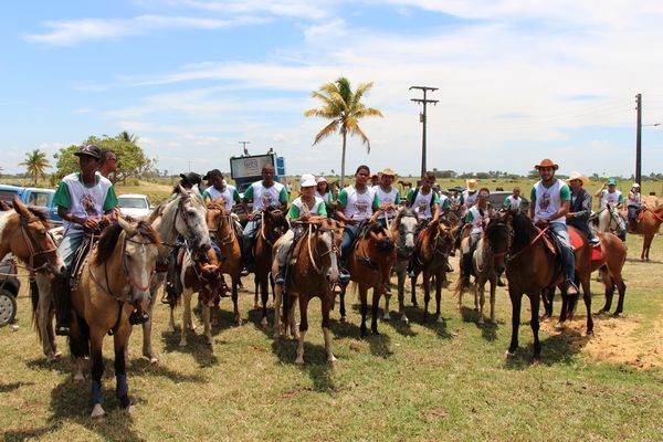Cavalgada Beneficente movimentou final semana em Caravelas (5)