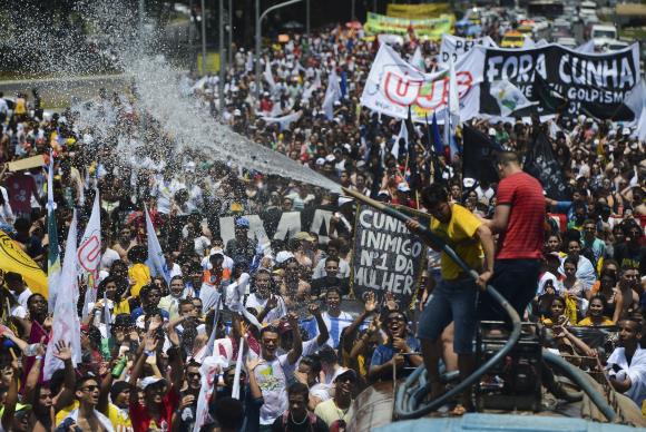 Manifestantes em Brasilia