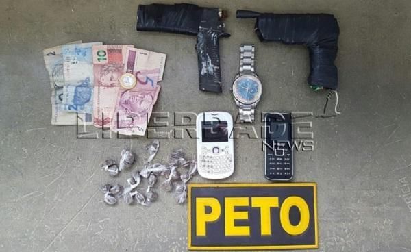 Menores apreendidos com drogas e simulacro de arma (2)