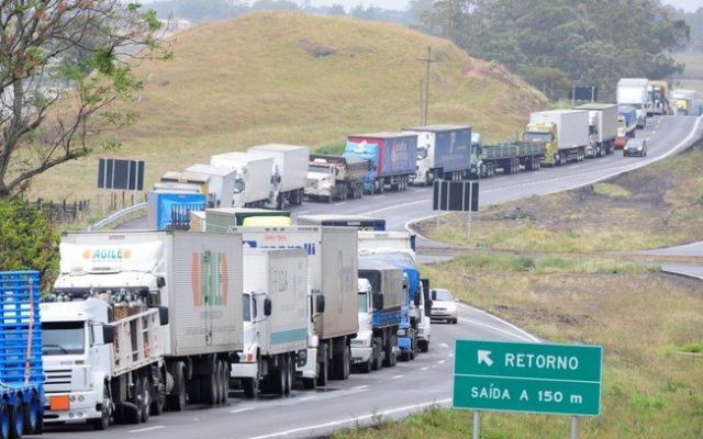 Protesto dos caminhoneiros pelo Brasil (2)