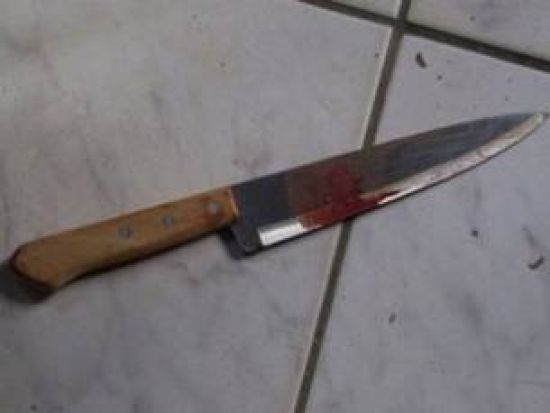 faca-suja-sangue_1