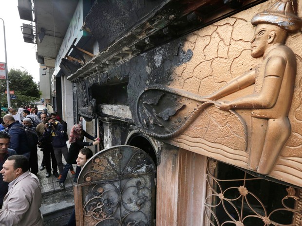 Ataque contra boate deixa 16 mortos e 3 feridos no Egito (1)