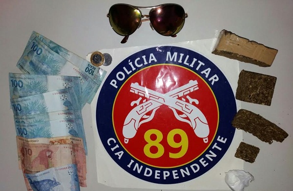 material apreendido com Joquebede Pereira Conceicao