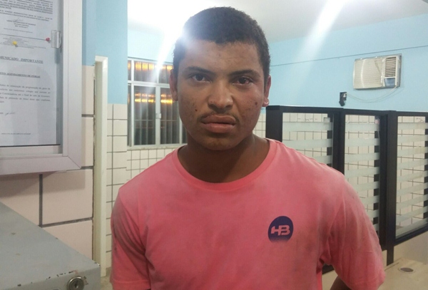 Felipe Afonso Oliveira Almeida (24 anos) (1)