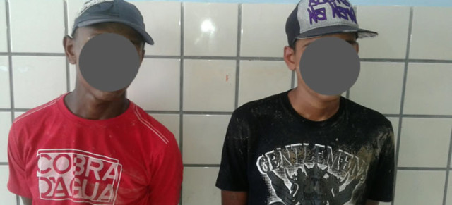 Menores de 15 e 16 anos, presos com arma municiada (1)