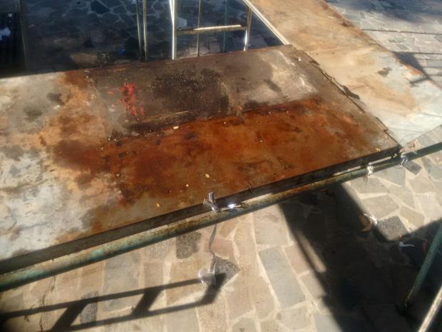 Falta de higiene praca de alimentacao8