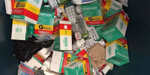 Medicamentos vencidos na UPA 24hs Prado (1)
