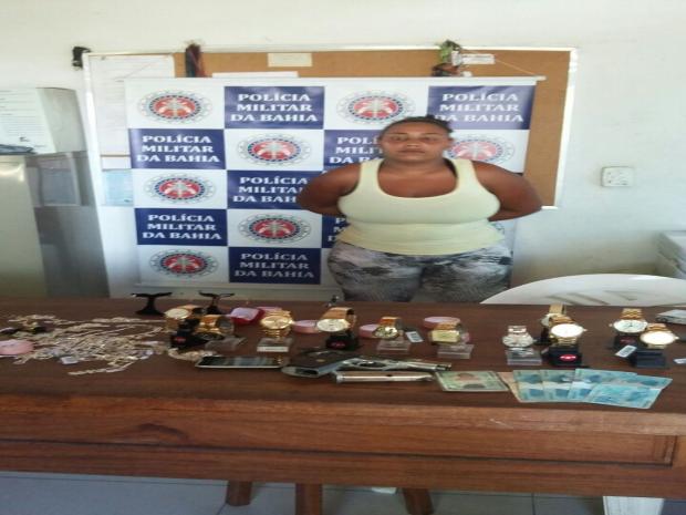 Taina Silva Santos acusasada de assalto2