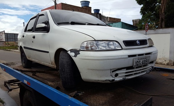 Veiculo roubado de Lafaete