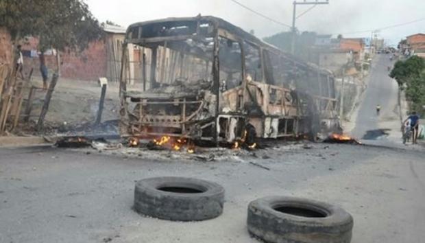Onibus queimado2