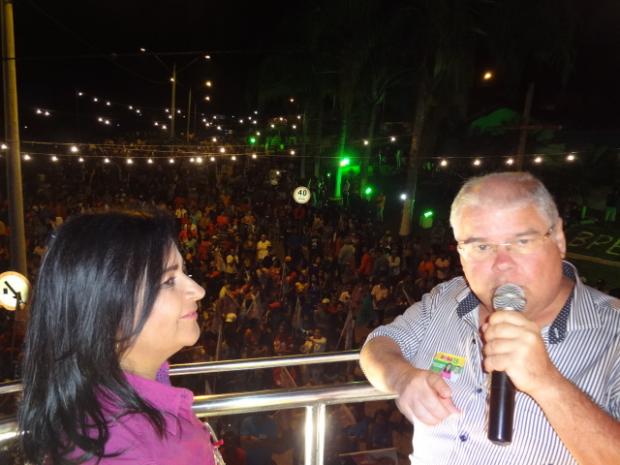 comicio-rosa-e-neto-em-brejoes-2