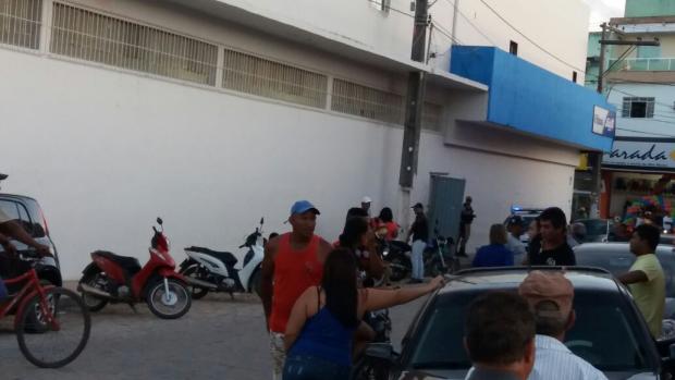 tumulto-no-comite-de-joao-bosco