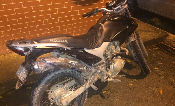 peto-prende-jovem-a-bordo-de-uma-bros-com-placa-policial-adulterada1