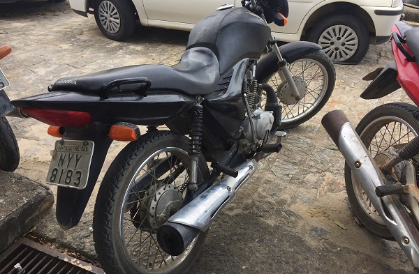 RONDESP apreende dois menores e recupera motocicleta que foi roubada na Urbis1